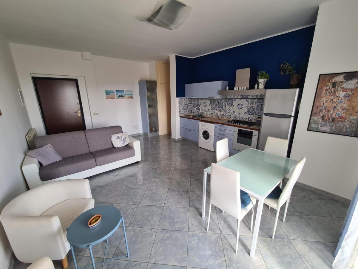 La Pioggia Nel Pineto Apartamento Gaeta Exterior foto